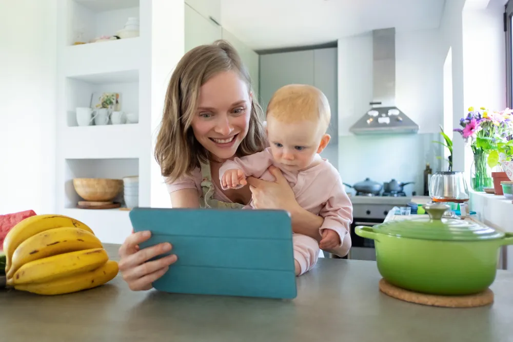 Best App for Daycare: Features Providers and Parents Need