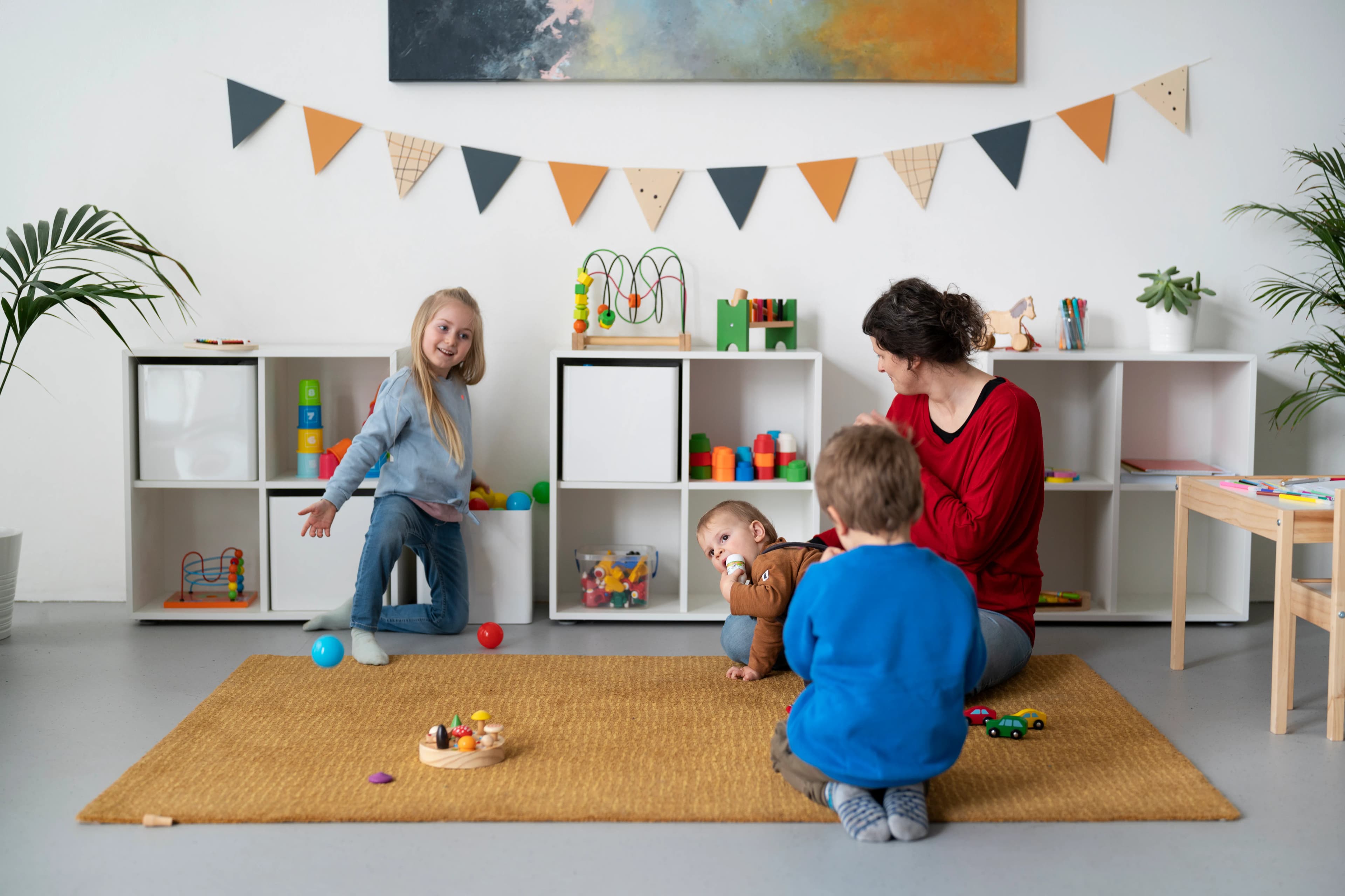 Home Daycare Licensing in BC, Alberta, and Texas: Rules, Costs & Income